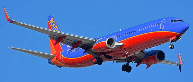 Southwest 737-8H4 N8629A, Phoenix Sky Harbor, November 27, 2017